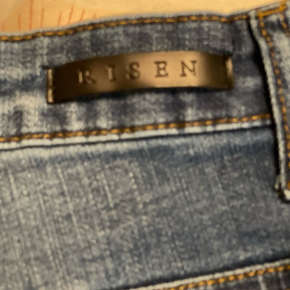 Risen Distressed Blue Jeans - Picture 5 of 7